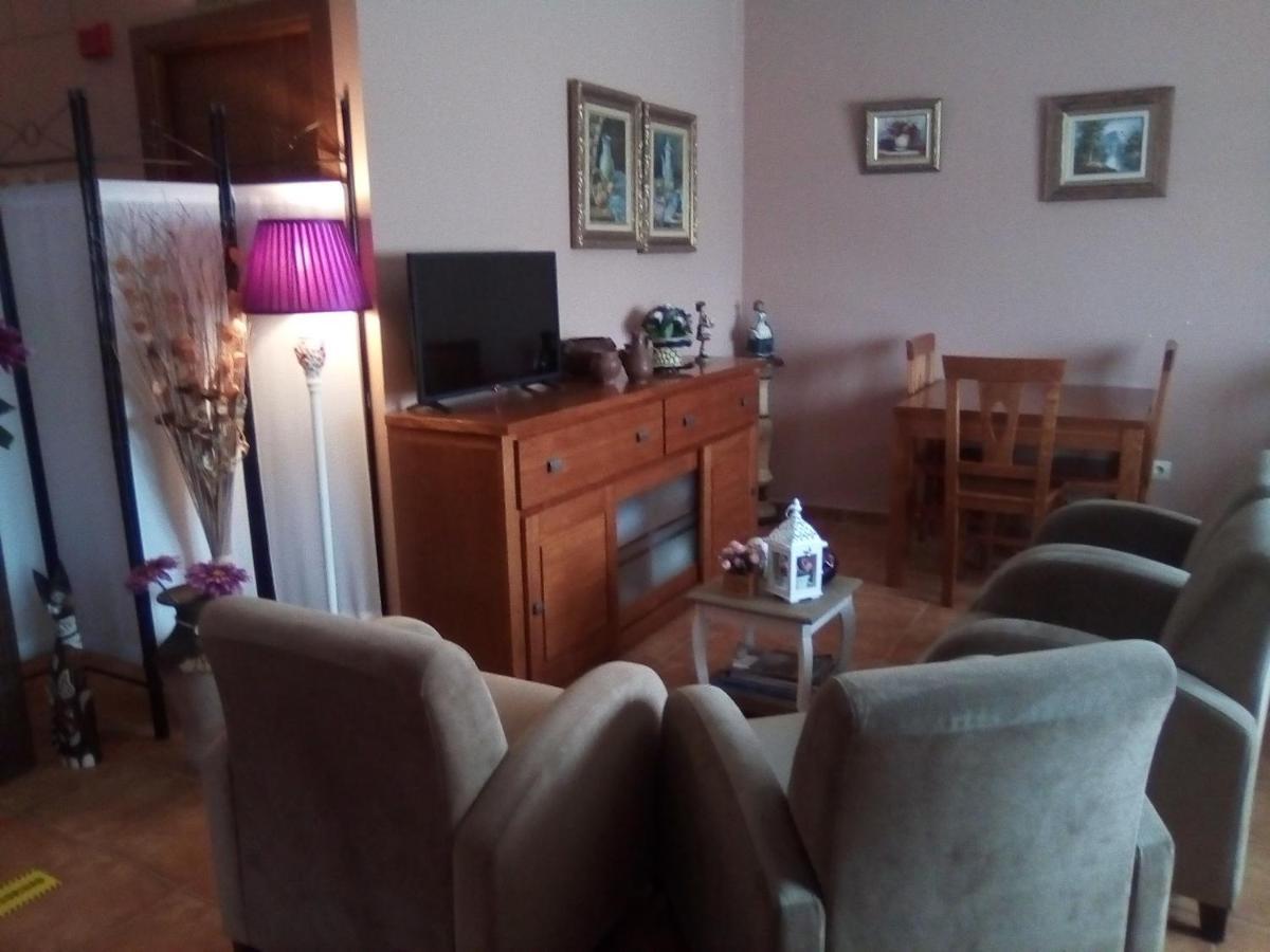 Hostal Sol De La Vega Альбаррасин Экстерьер фото