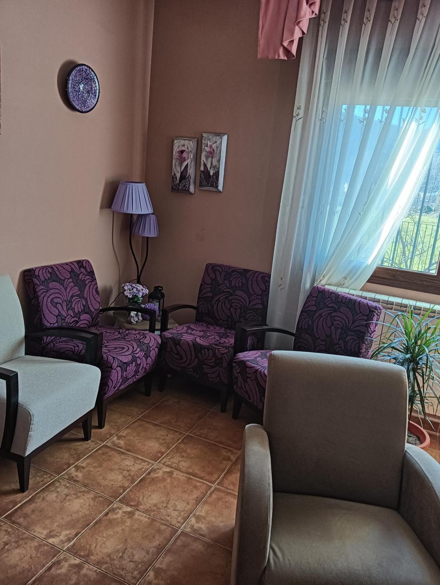 Hostal Sol De La Vega Альбаррасин Экстерьер фото